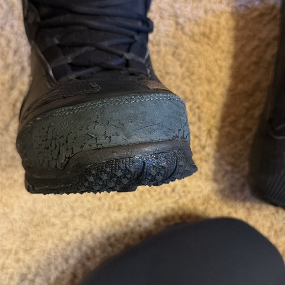 Nike Men’s snowboard boots size 10 - Picture 4 of 5